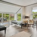 Gorgeous In With Sauna Vakantiehuis Asperup